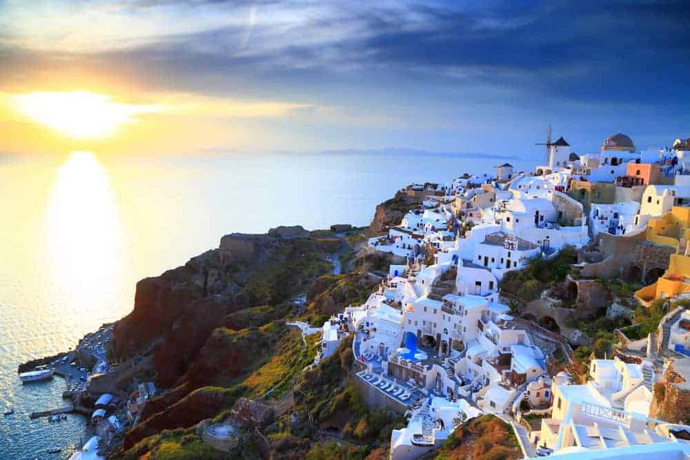 11 Most Visited and Loved Islands Around The Globe Where You Can Elope