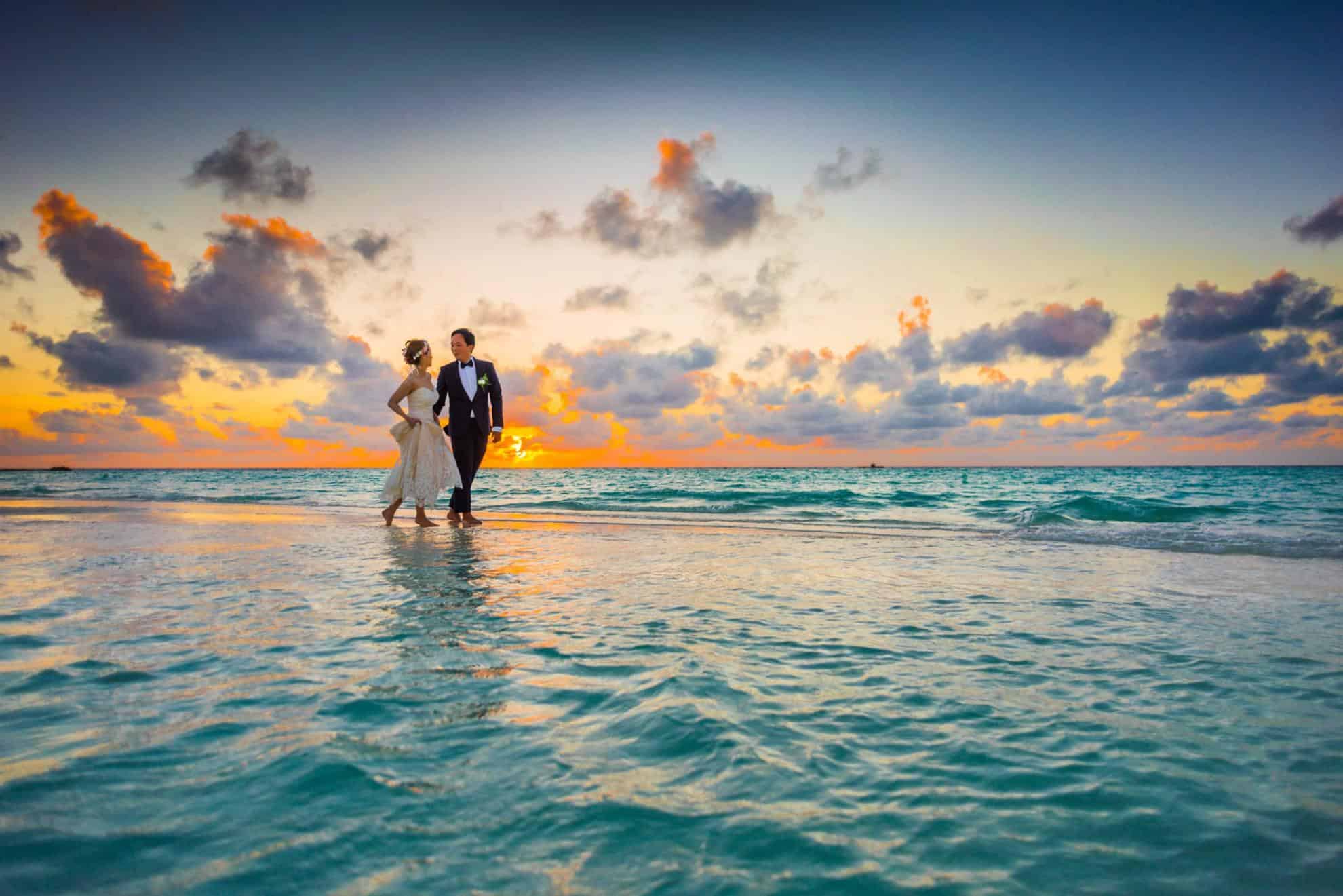 8 Vow Renewal Ideas That May Inspire You to Plan Your Own