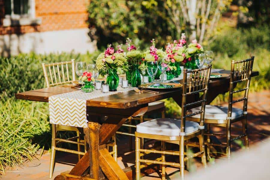 Outdoor Stylishly & Chic Wedding Décor
