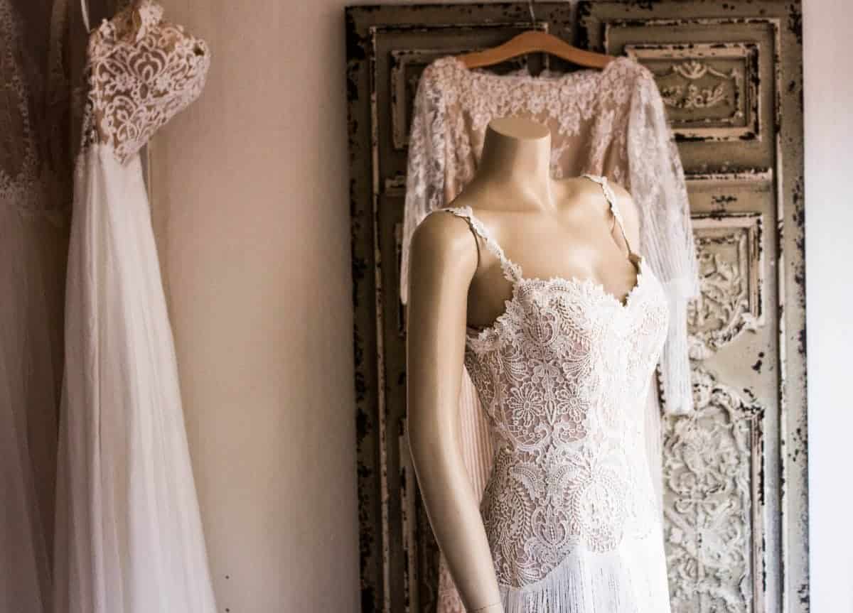 Trunk Shows Bringing Boutiques Directly to Brides