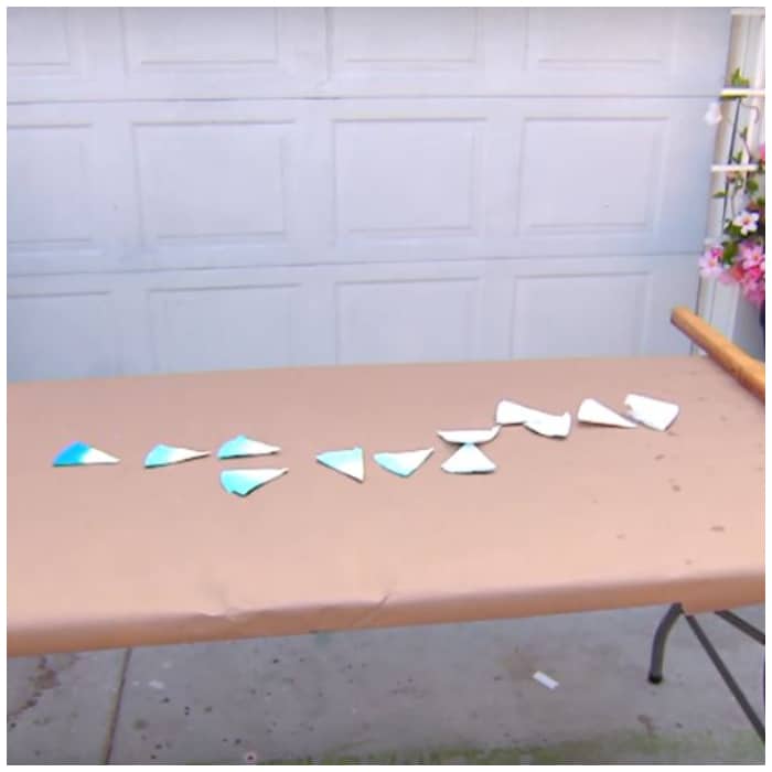 Wedding Backdrop using Coffee Filters for that Instagram-Worthy Photos Wedding Backdrop using Coffee Filters for that Instagram-Worthy Photos