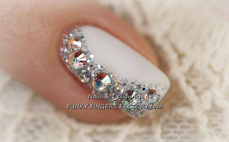 Beautiful Wedding Manicure Ideas