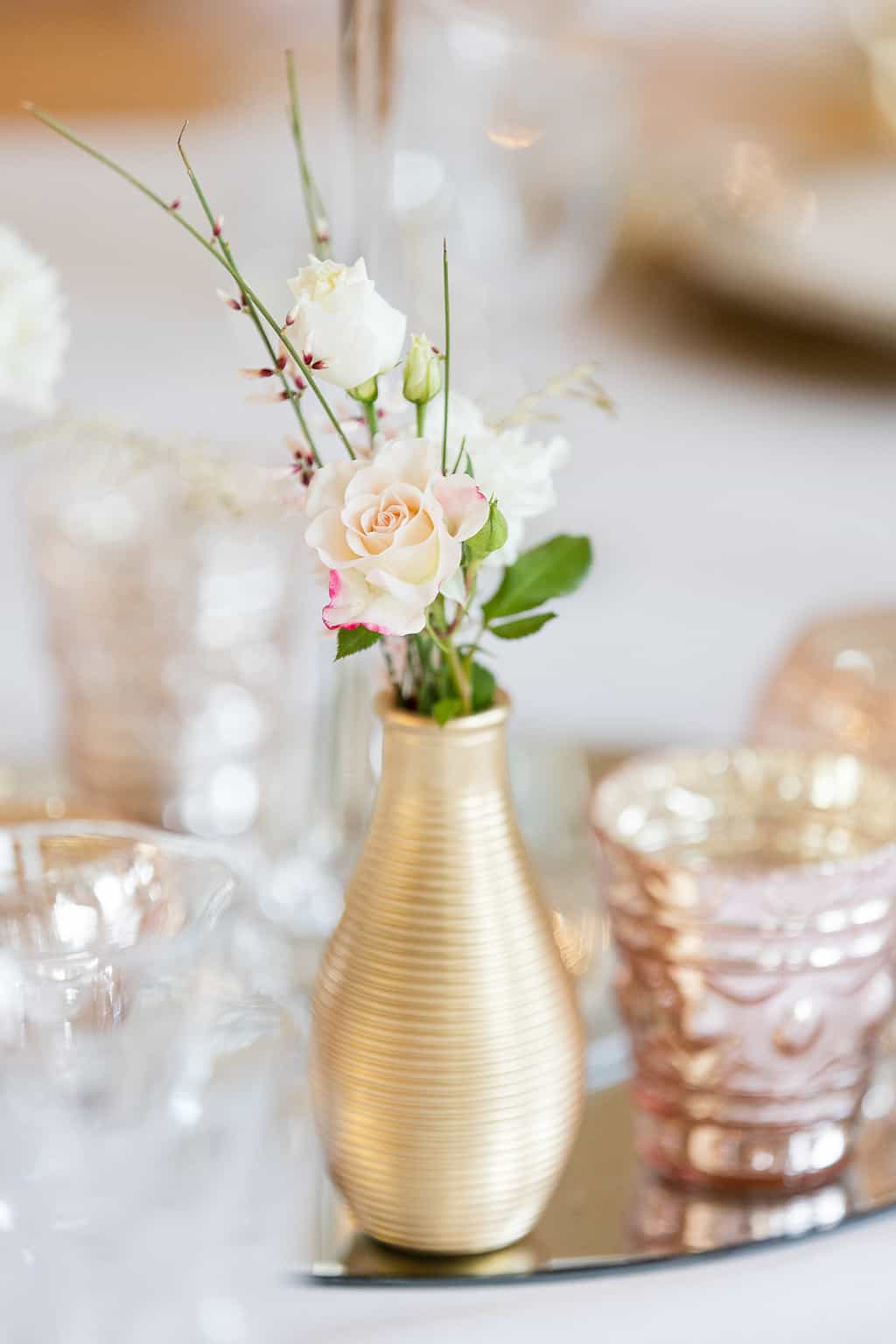 White and Gold Luxury Themed Styled Shoot 85