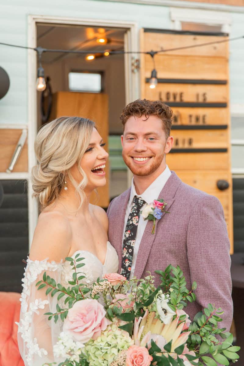 Bohemian Meets Whimsical: Styled Shoot in a Hot Air Balloon Experience 389