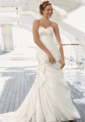 How to Choose the Right Bridesmaid Dresses How to Choose the Right Bridesmaid Dresses