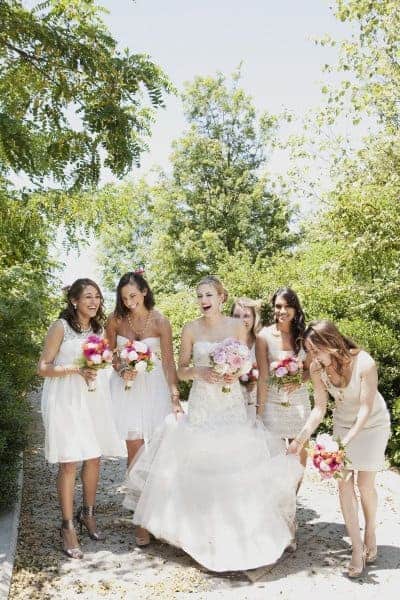How to Choose the Right Bridesmaid Dresses
