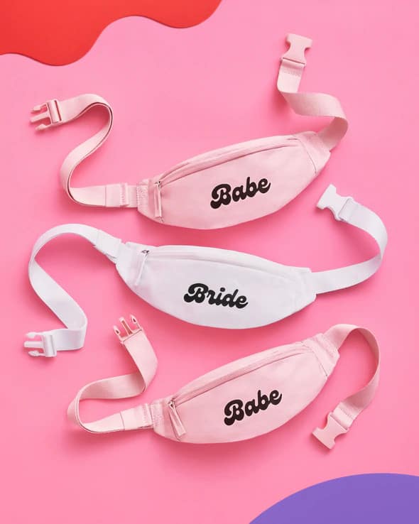 The 10 Things You Need To Throw The Cutest Bachelorette Beach Party Ever 25