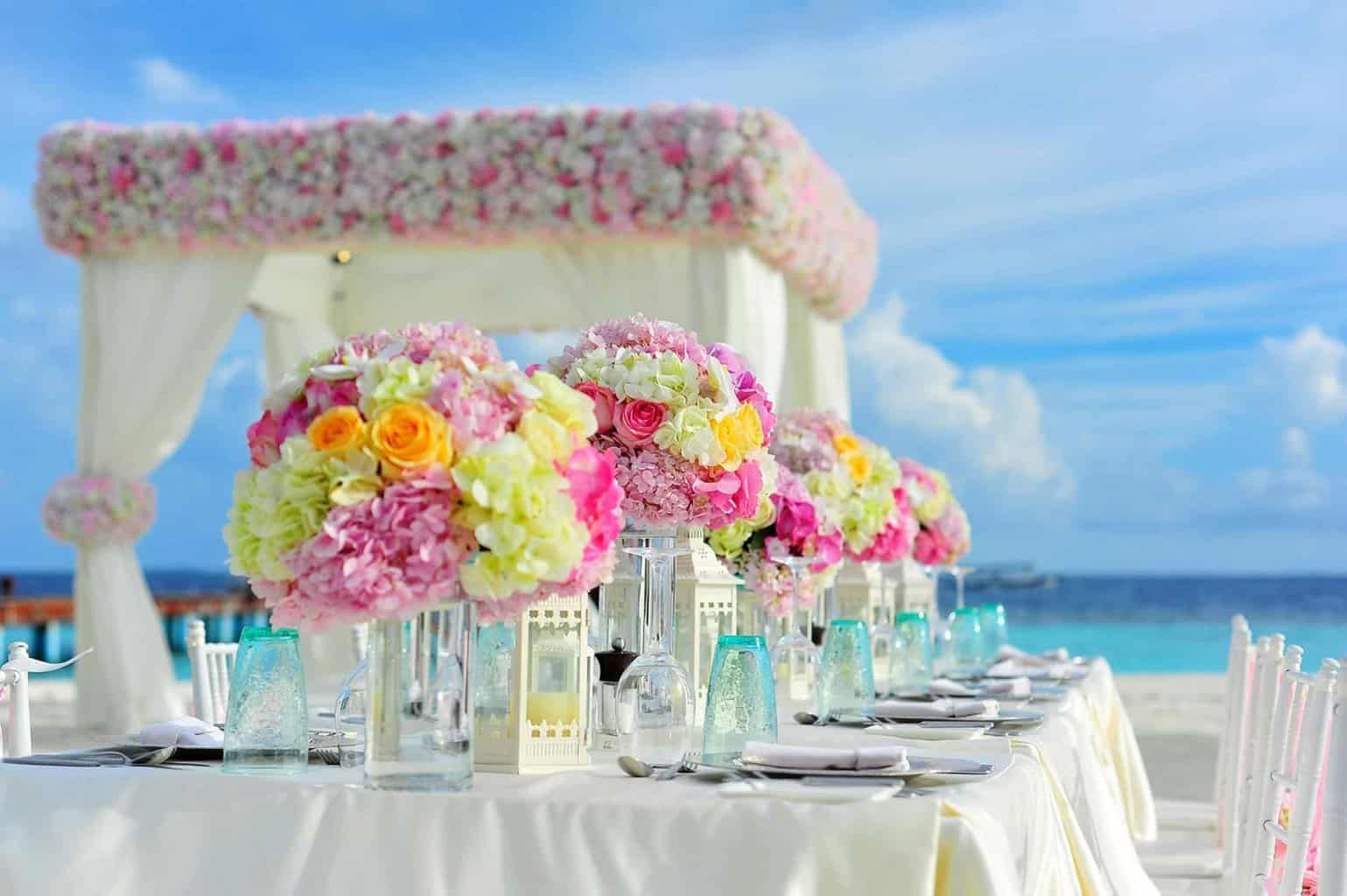 Top 10 Ideas on Wedding Flower Centerpieces According to Seasons