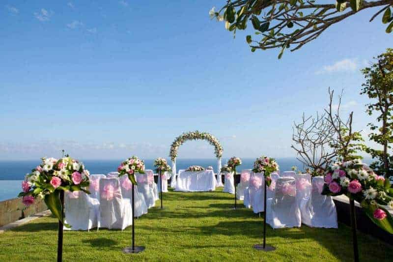 How to choose your wedding flowers How to choose your wedding flowers