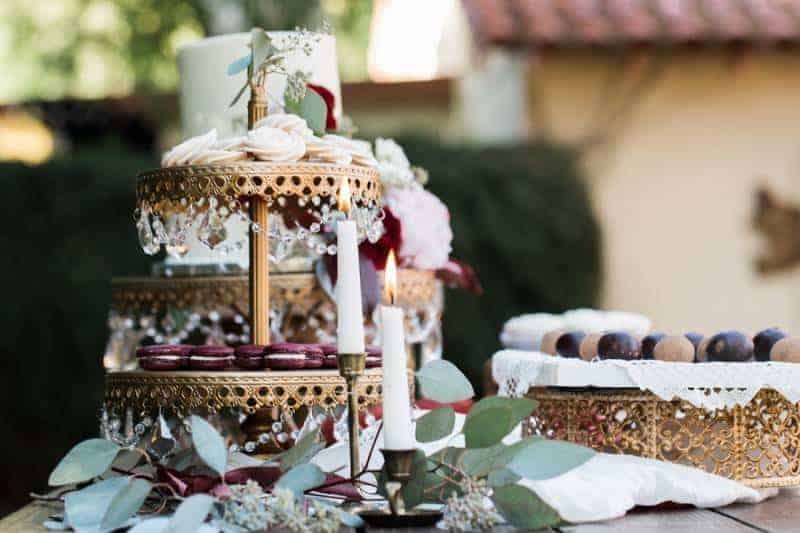 Jennifer & Harry - Traditional Treasures
