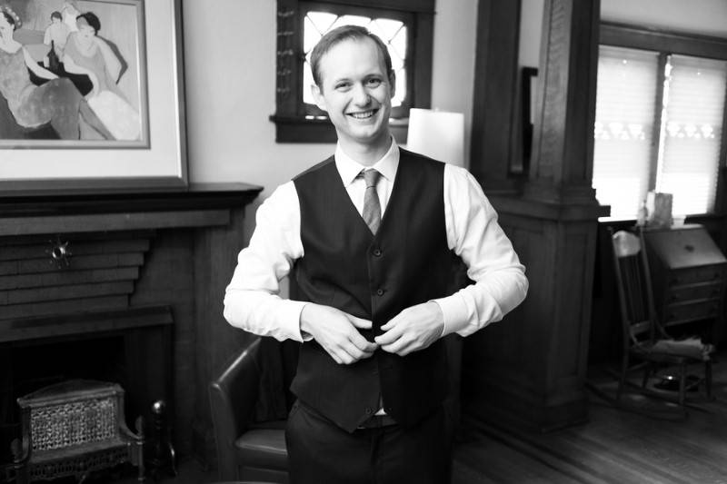 Michael_Monroe_Pearl_Grain_Photography_Bride4_low