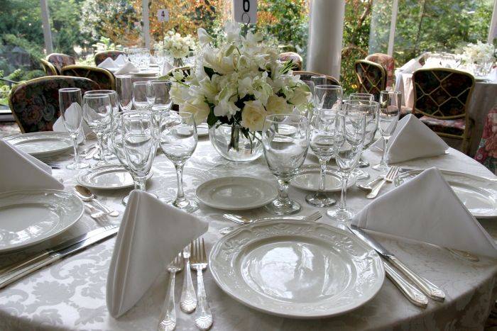 Tips for Saving Money When Planning Your Wedding Tips for Saving Money When Planning Your Wedding