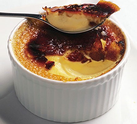 Ultimate crème brûlée with a spoon