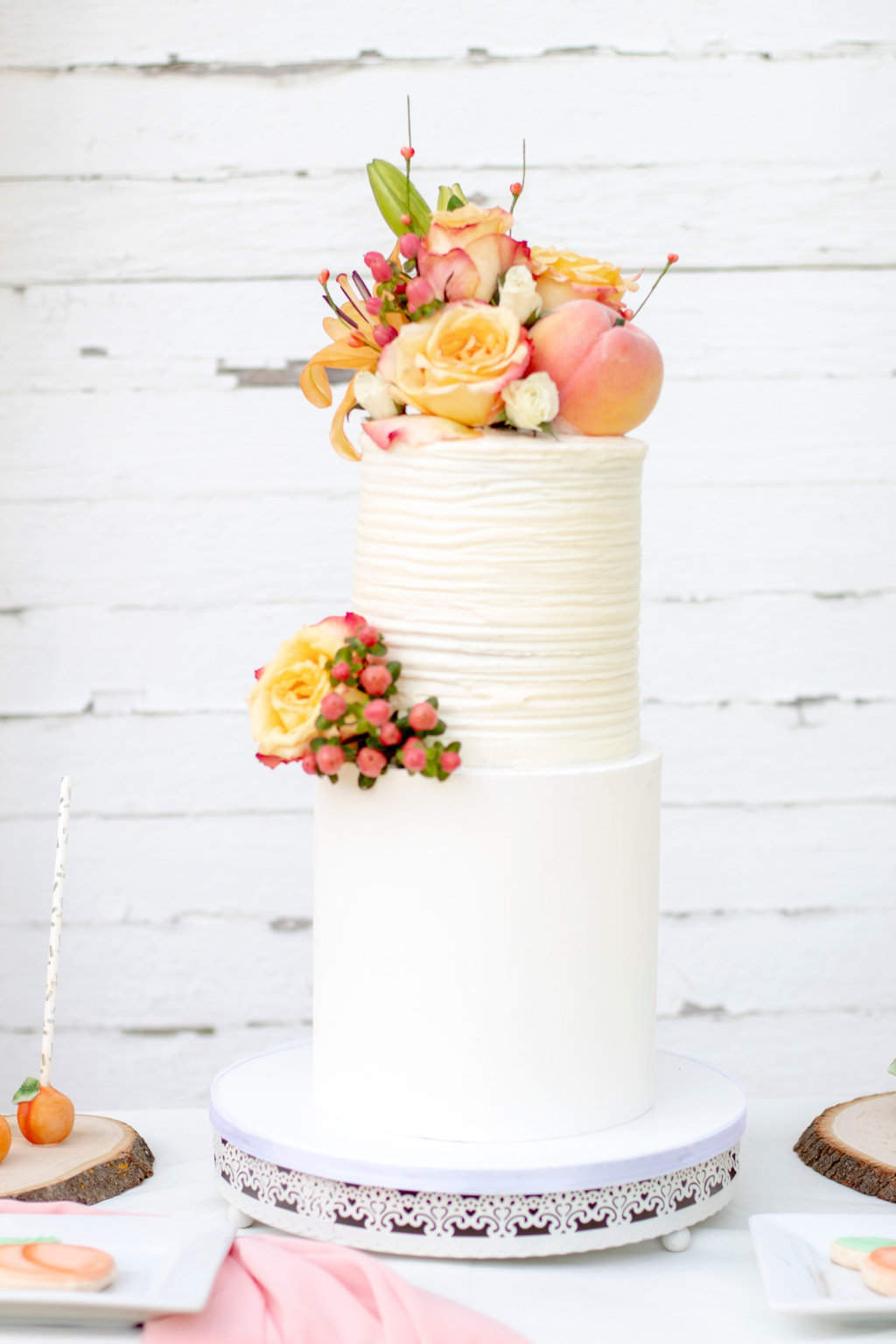 Wedding cake for a gold and peach color scheme