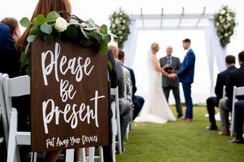 Unplugged Weddings in 2025