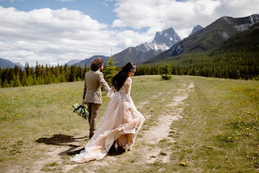 Elopement Checklist: Everything to Plan Before Your Wedding Day 1