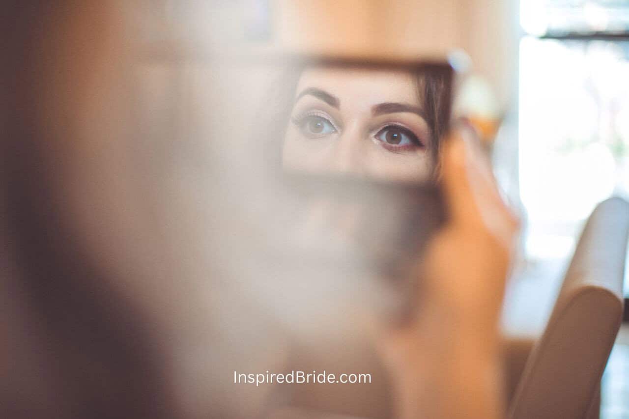 DIY vs Professional Wedding Makeup: Which Is Right for You? 2 Wedding Makeup