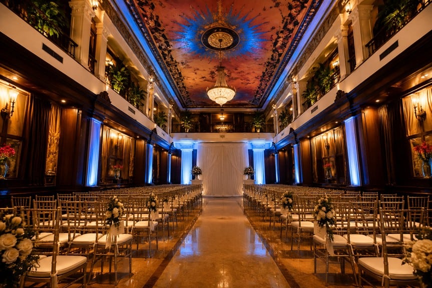 Speakeasy Wedding Venue Ideas for a Stylish and Intimate Wedding 8 Speakeasy Wedding Venue Ideas for a Stylish and Intimate Wedding 7