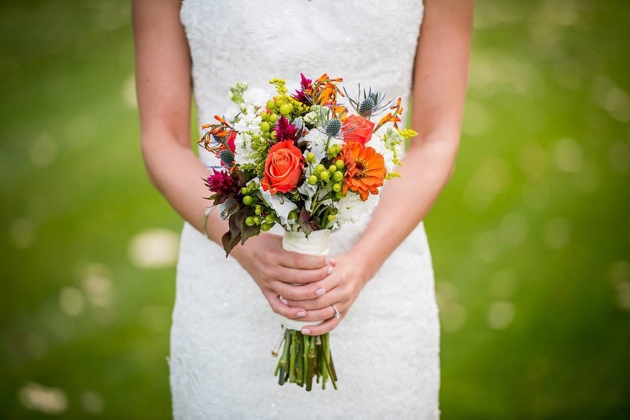 Free Bouquet Bride photo and picture