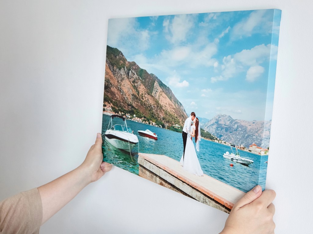 Transforming Candid Moments From Wedding Day into Stunning Photo Canvases in Your New Home 133