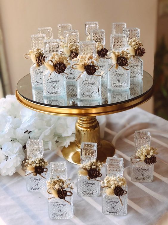 Capias in the wedding venue