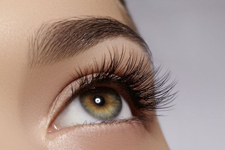 The 8 Best Lash Growth Mascaras for Lusher Lashes, Both Now and Long-Term 7
