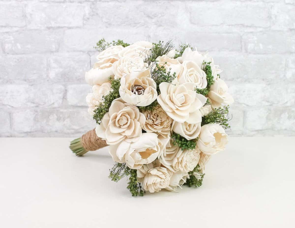 10 Things You Need to Know About Wood Wedding Flowers 17