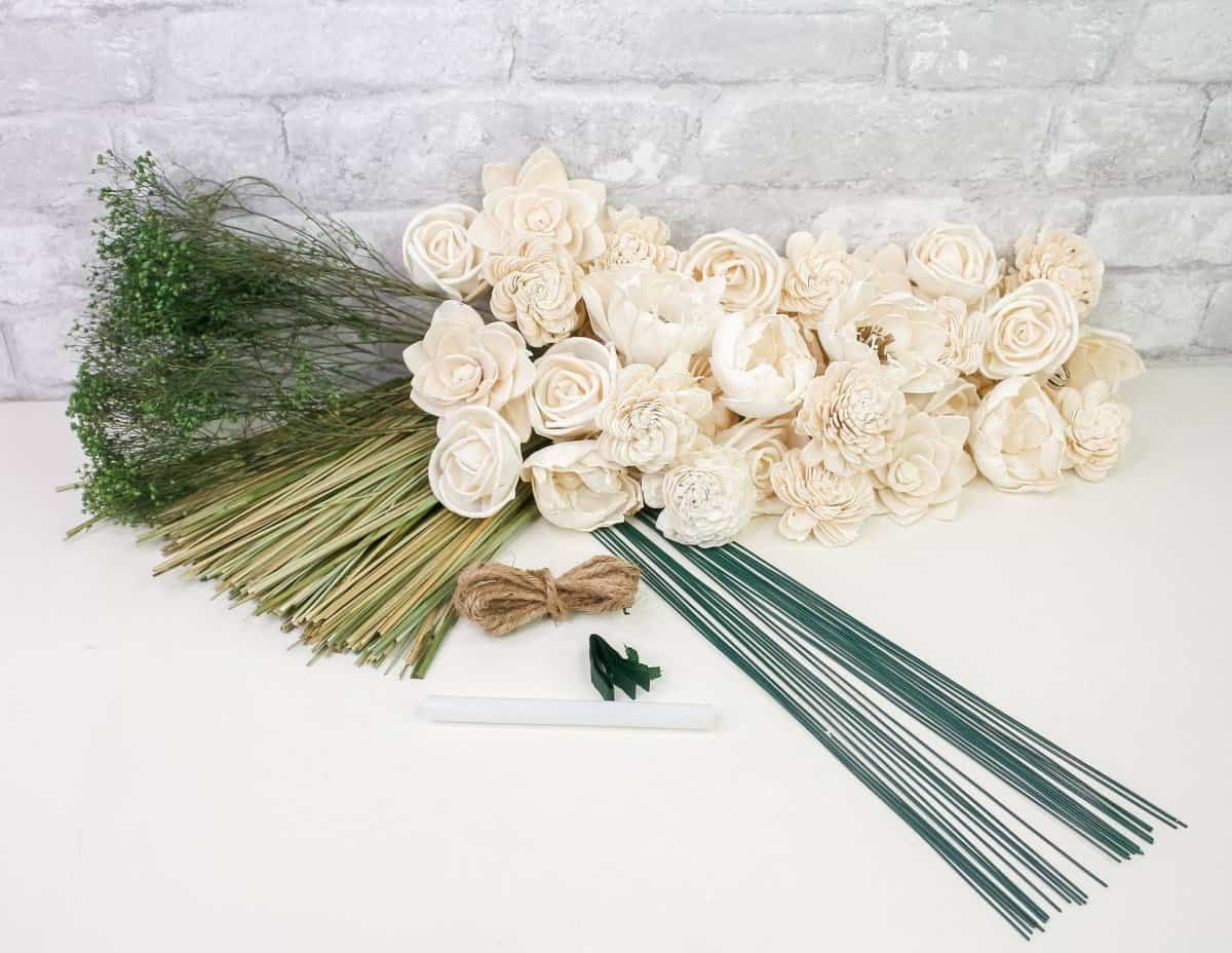 10 Things You Need to Know About Wood Wedding Flowers 165