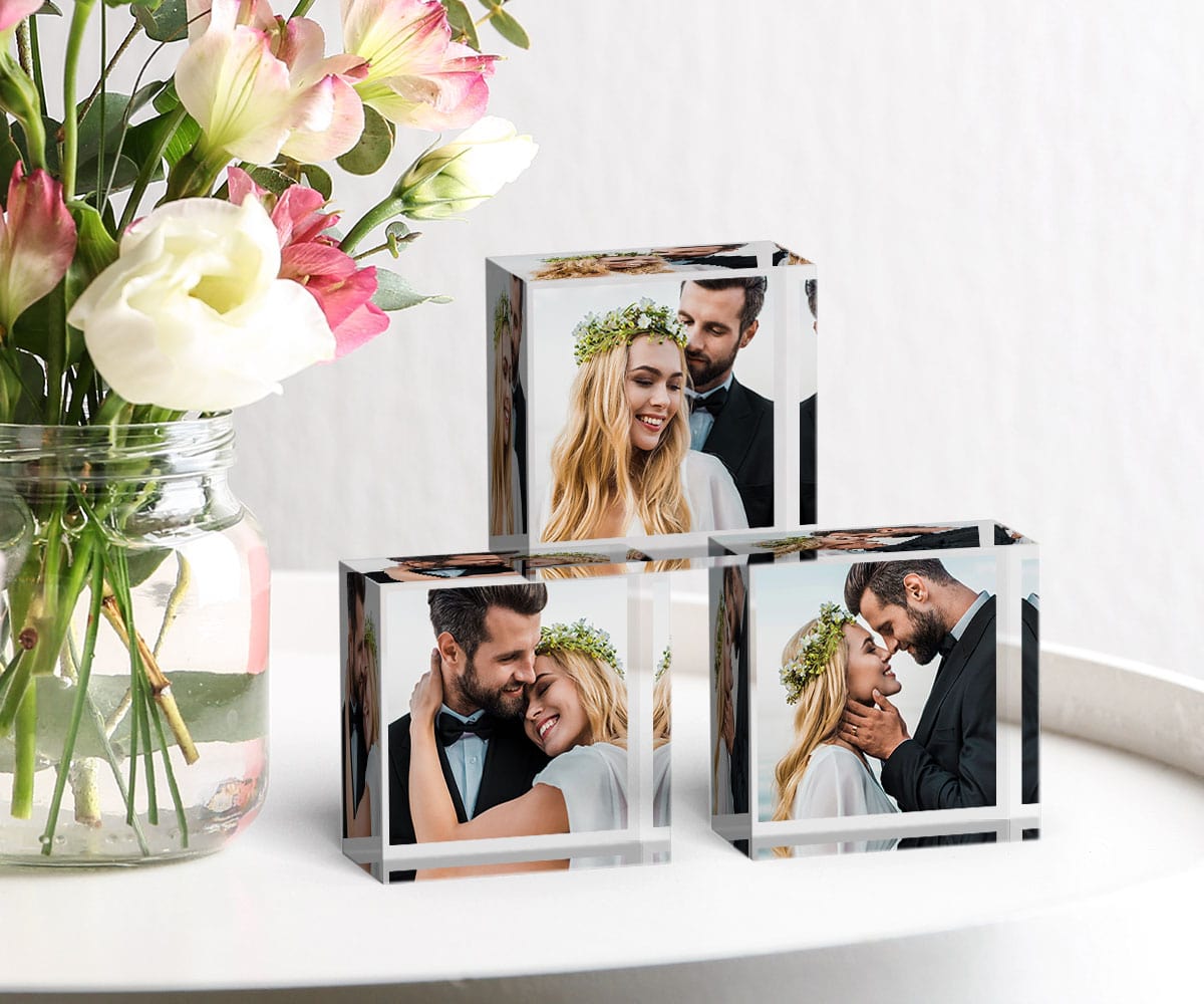5 Ways to Decorate Your New Home With Your Wedding Photos (Hint: Photo Canvas!) 15