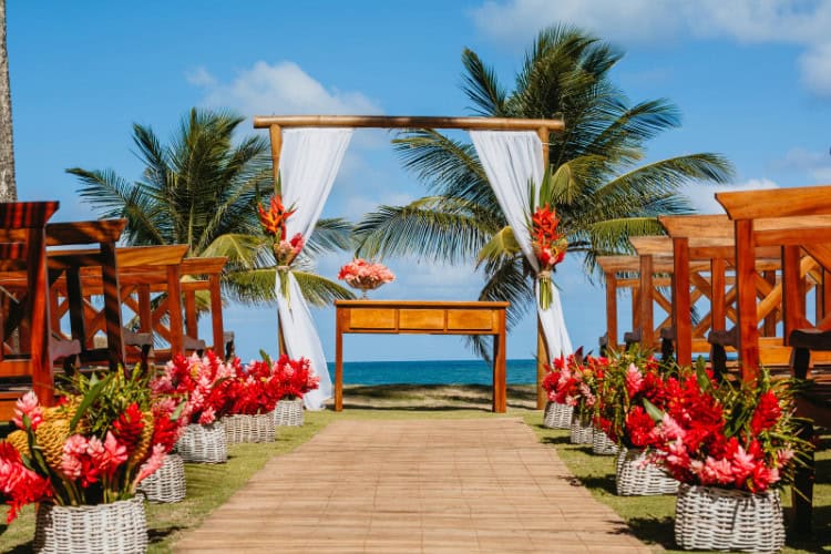 The Ultimate Packing Checklist for Your Destination Wedding 3